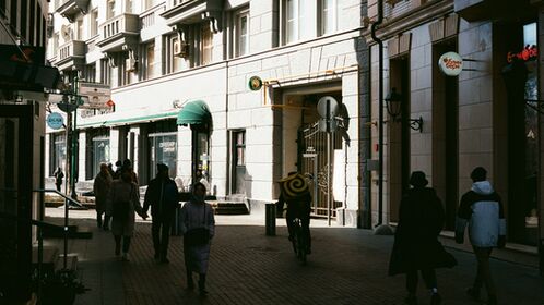 Discover Unique Finds: Your Guide to Shopping Downtown St. Louis, MO